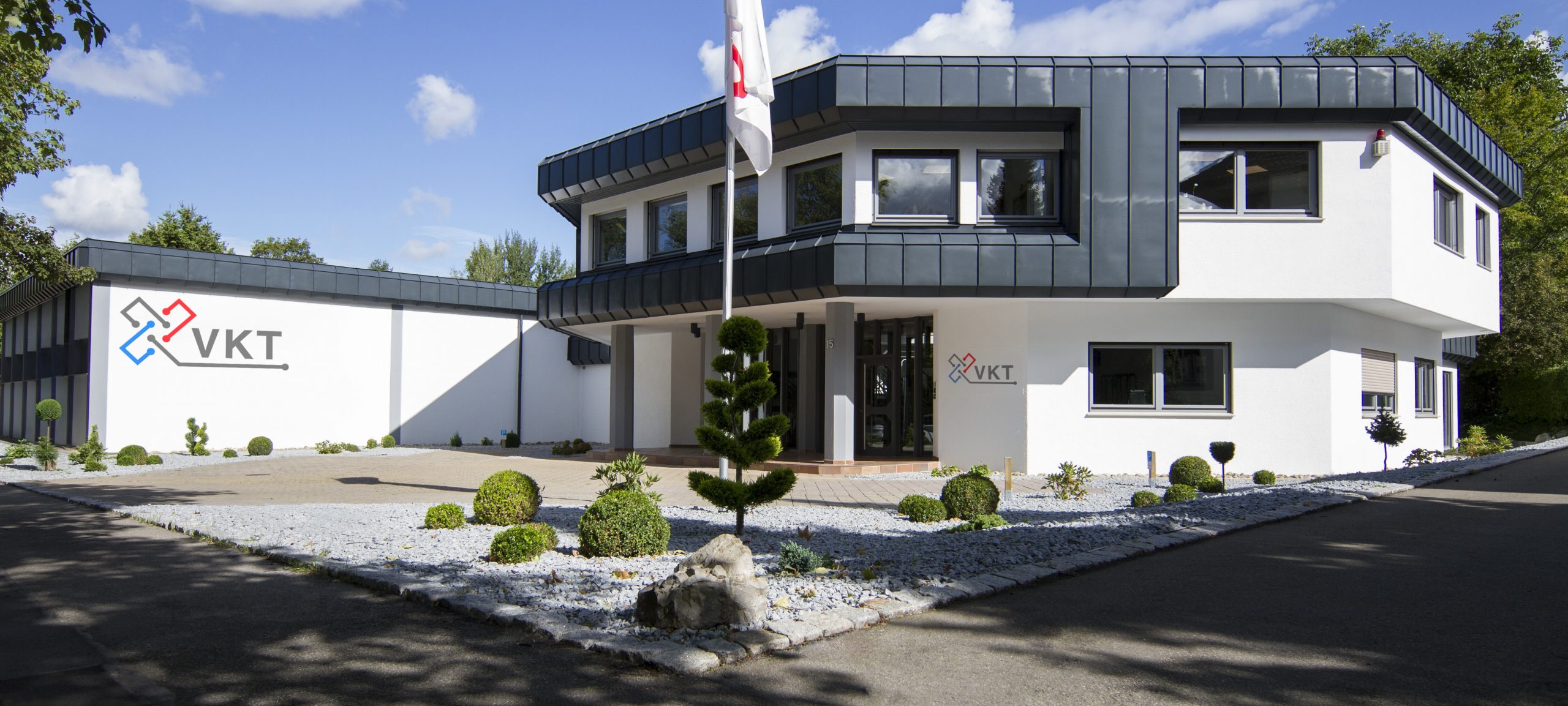 Firmengebäude VKT GmbH als Front-Ansicht